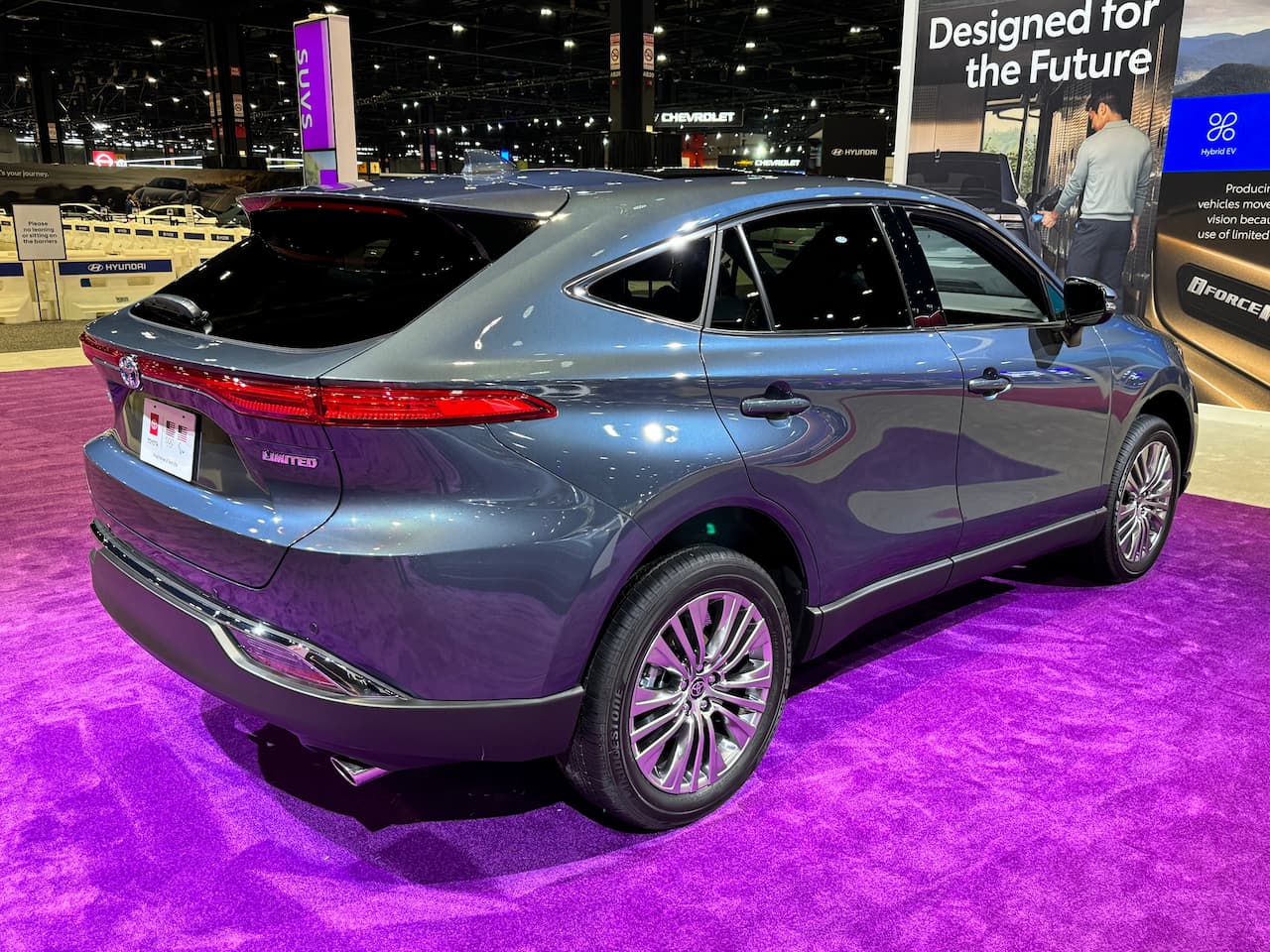 2026 Toyota Venza Exterior Design